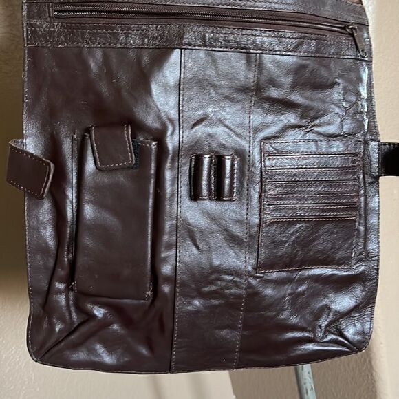 Brown leather crossbody messenger bag with orange cross - Picture 7 of 13